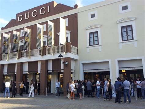 gucci stores maryland|gucci stores in italy.